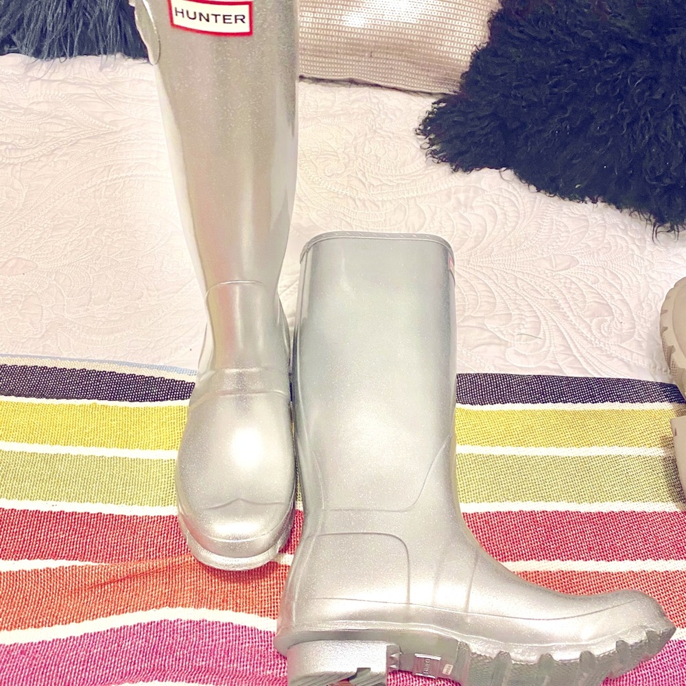 New ! Hunter tall boot silver metallic